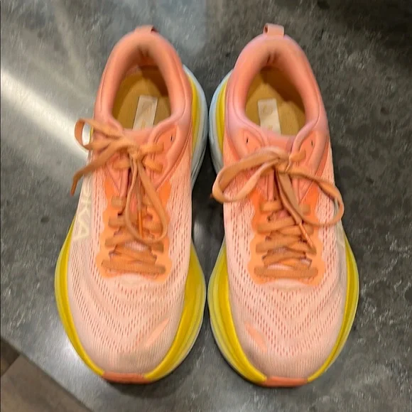 HOKA Bondi 8 Women’s Running Shoes, Size 7.5B - Picture 4 of 8